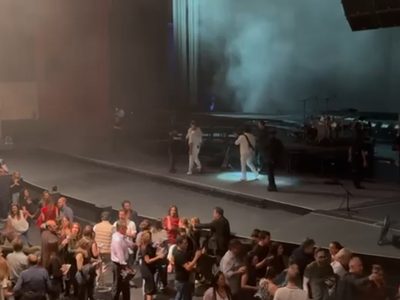 Alerta sísmica interrumpe el concierto de Miguel Bosé en el Auditorio Nacional (Video)