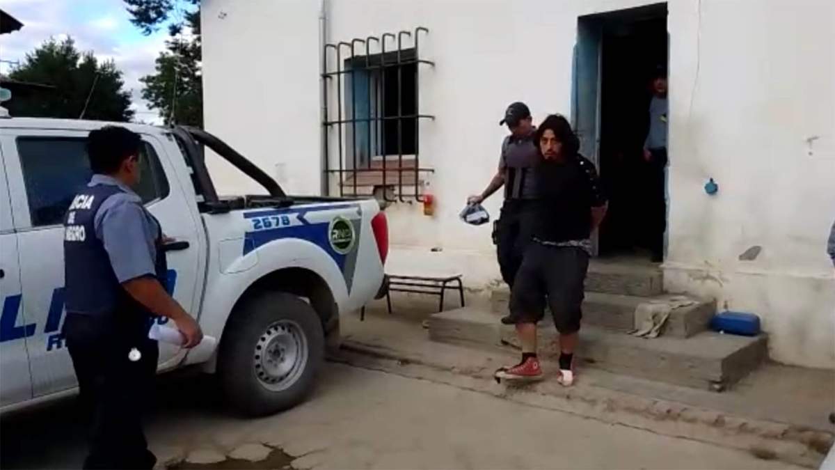 Chile tramita el pedido de extradición de Jones Huala detenido por la policía de Río Negro. Fuente: (Infobae)