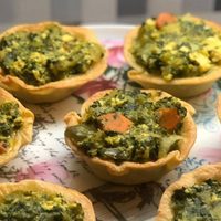 Canastitas con masa de tarta keto: la receta que rinde hasta 8 unidades y que te resolverá la cena