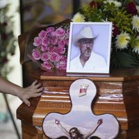 Hipólito Mora, incómodo para el crimen organizado y para el gobierno