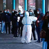 Italia obligará a empleados públicos y privados a recibir la vacuna contra el covid-19