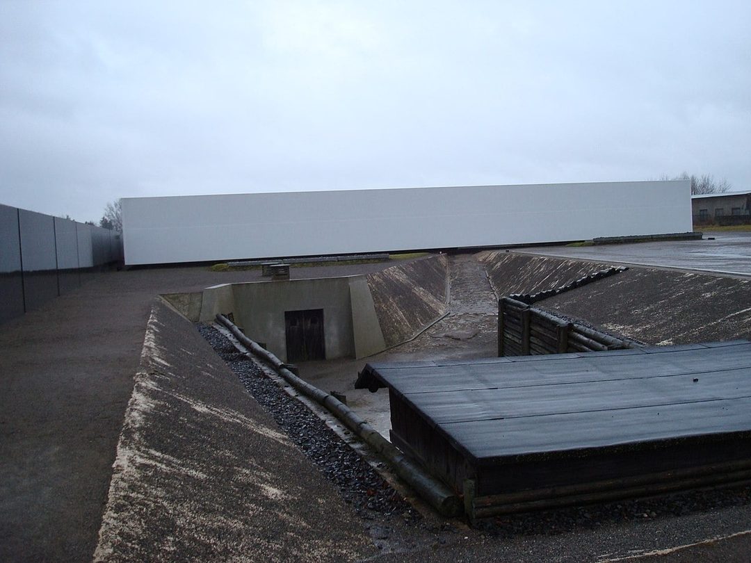 Sachsenhausen. Depósito de cadáveres, zona de fusilamiento y edificio de cámara de gas