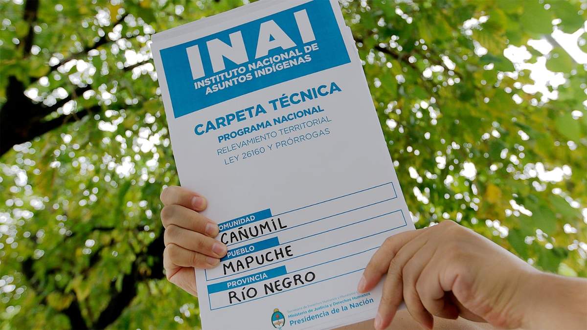 Denunciaron penalmente a la titular del INAI. Fuente: (Twitter)