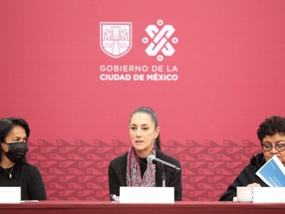 "Jamás haríamos eso de pagar por una publicación", asegura Sheinbaum por portada en El País Semanal
