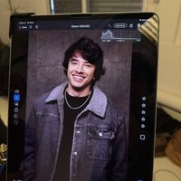 Hallaron US$ 500 mil y apuntan a un youtuber libertario