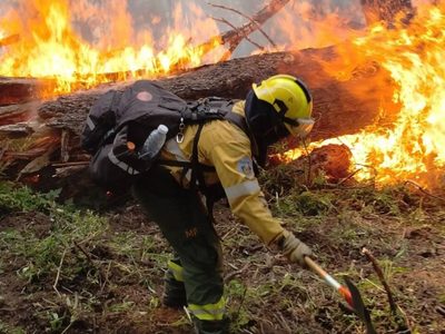 En el inicio de la temporada de pesca, restringen el uso de fuego ante el "altísimo" índice de incendios forestales