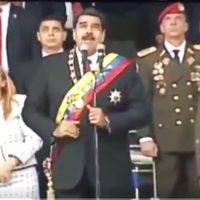 Por presunto atentado con drones, Nicolás Maduro es evacuado en pleno desfile militar (Videos)