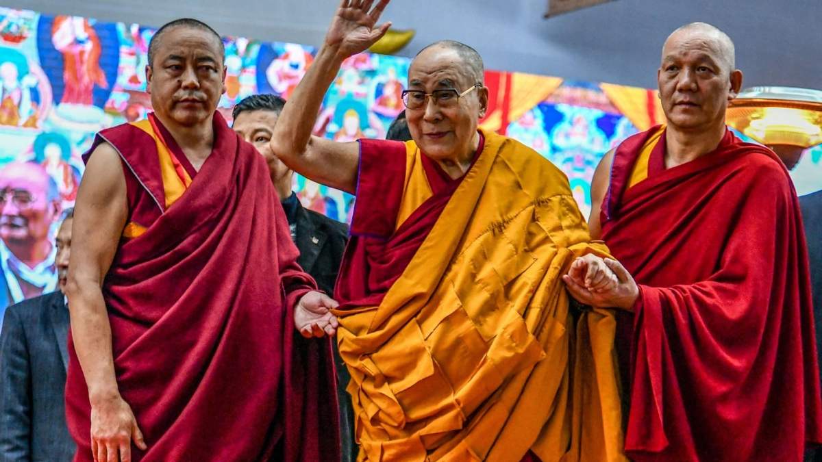 El dalai lama, actual líder religioso del Tíbet. Fuente: (Twitter)