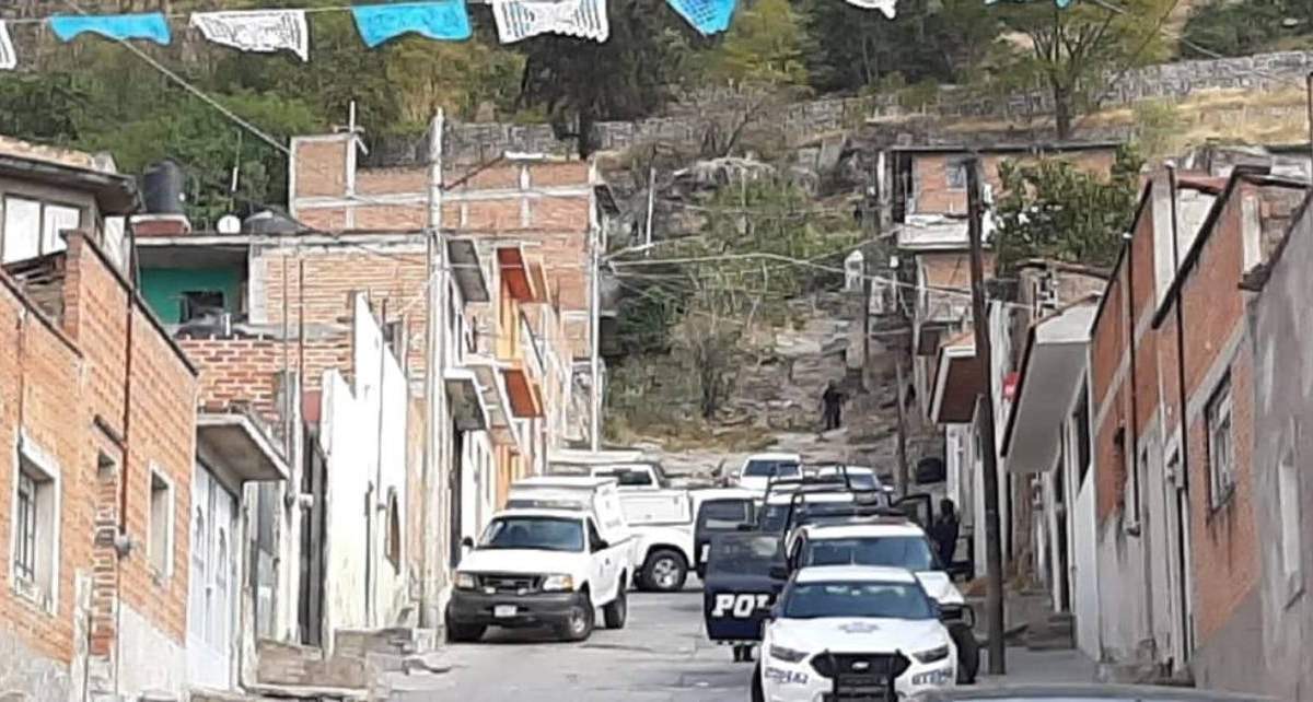 El sitio con restos humanos se encuentra en una casa abandonada aledaña a la reserva natural del Cerro del Toro, en Acámbaro.
