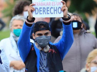 Por la pandemia, se perdieron 272 mil empleos en relación de dependencia