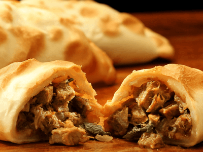 Empanadas de carne cortada a cuchillo: mejores que las del bodegón, la receta perfecta para la cena
