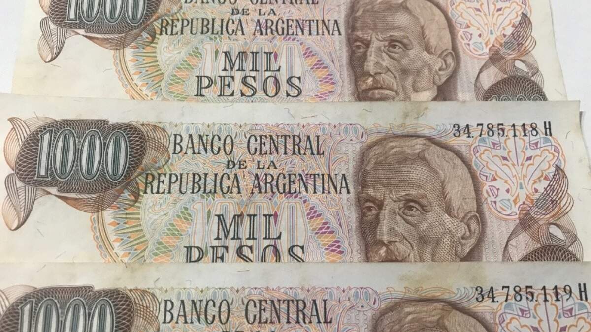 Billetes. Fuente: (X)