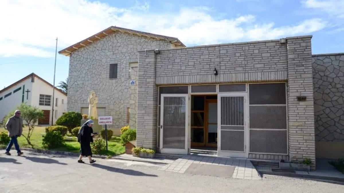 Nueve intoxicados en el hogar de ancianos Hermanitas de los Pobres. Fuente: (Agustín Martínez)