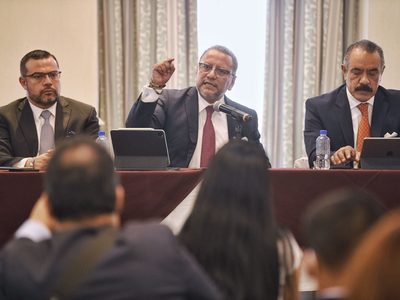 Línea 12: exfuncionarios denuncian a agente del Ministerio Público y a DNV México