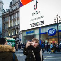 Oracle se asocia con TikTok para que ésta mantenga su presencia en EU