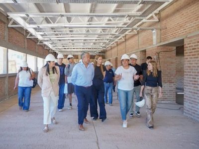 El gobernador de Neuquén volvió a destacar el plan para erradicar escuelas tráiler en la provincia
