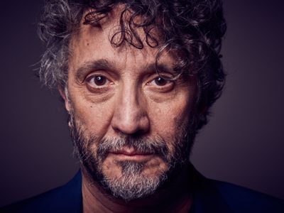 ¡Un Crack! Fito Páez la rompió haciendo un desafío de “Tik Tok” junto a sus hijos