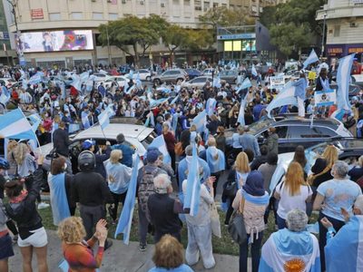 12O: nuevo banderazo contra el Gobierno en todo el país