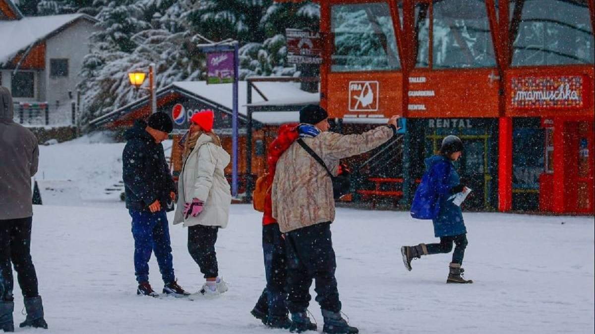 Más de 15.000 turistas visitaron la provincia de Neuquén. Fuente: (Infobae)