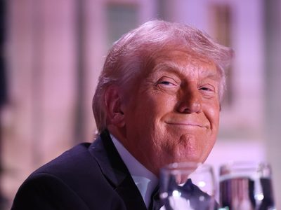 Trump impondrá arancel de 25% a autos de la UE la próxima semana