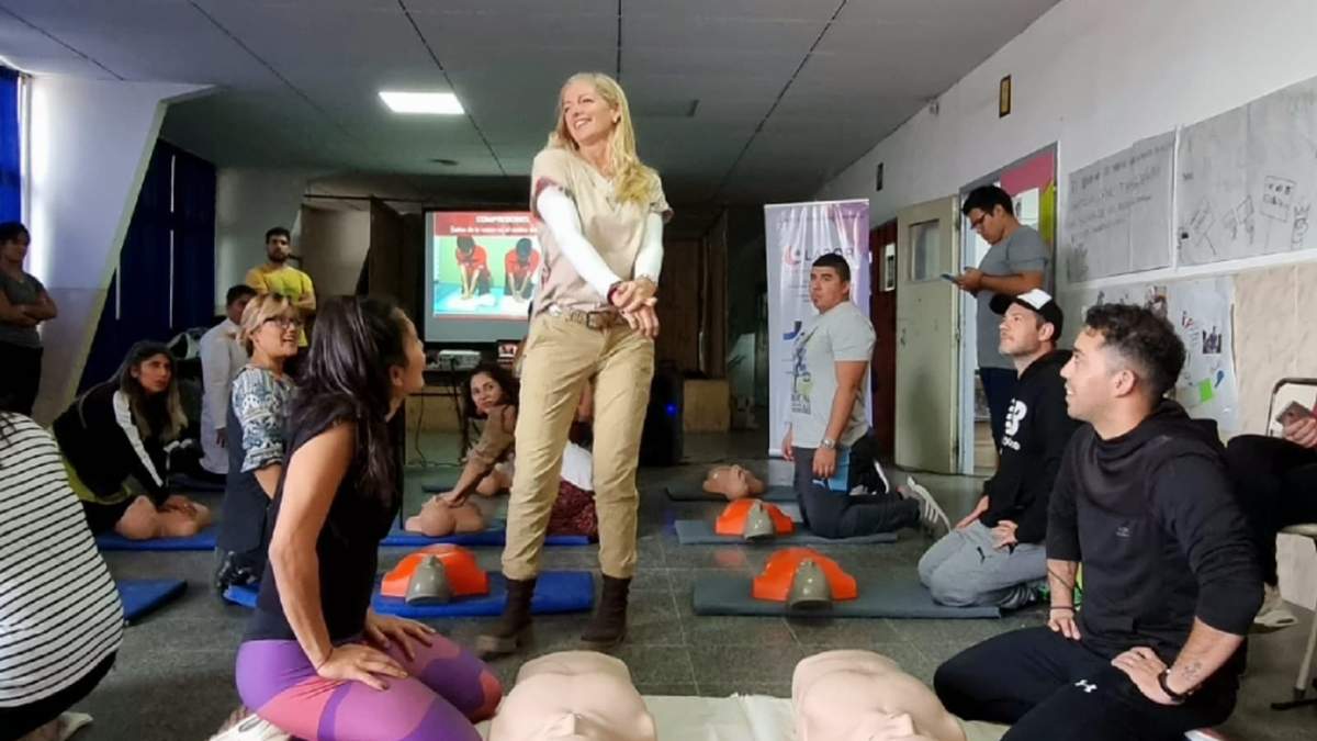 Luciana Ortiz Luna dicto el curso de RCP
