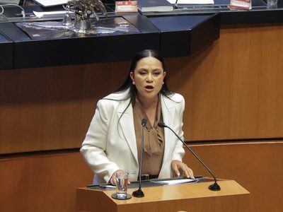 Ariadna Montiel celebra reducción de pobreza ante Senado; oposición cuestiona datos