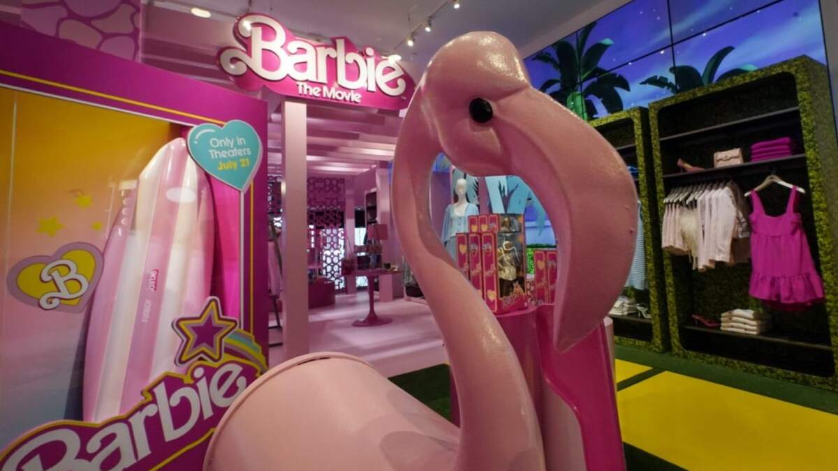 Ola rosada por película "Barbie"