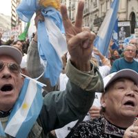 "¡No hay plata!": El Gobierno le hará frente a la ola de juicios de los jubilados