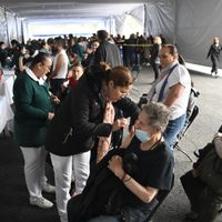 Arranca mega centro de vacunación instalado en la UNAM; estará abierto hasta el viernes 14