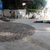 Doble asesinato en el acceso a la playa de Caleta, Acapulco