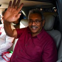 El presidente de Sri Lanka huye, pero no renuncia: de Maldivas, a Singapur y de ahí a Arabia Saudita