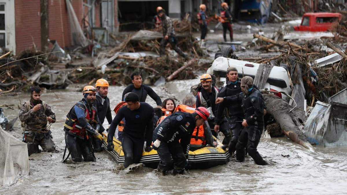 Las labores de rescate en Turquía. Fuente: (Twitter)
