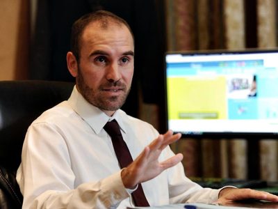 Martín Guzmán analiza una contrapropuesta elaborada por acreedores