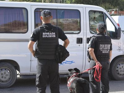 Se realizan exhaustivos controles en puentes carreteros para evitar el ingreso de pirotecnia
