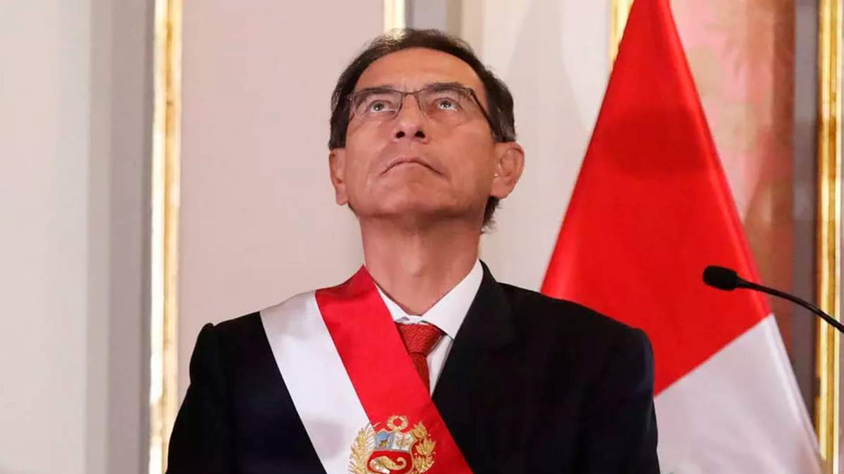 El presidente peruano, Martín Vizcarra, se enfrenta a un proceso de destitución. Fuente: (Twitter)