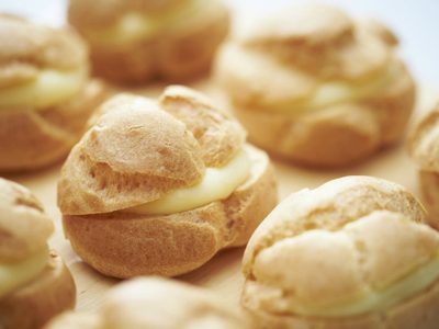 Profiteroles craquelados: aireados e ideales para rellenar, una bomba de sabor, fácil de hacer y riquísima