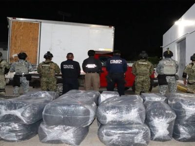 Aseguran en Huimanguillo, Tabasco, media tonelada de droga; detienen al que la transportaba