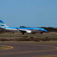 Buscan aumentar los vuelos de Aerolíneas Argentinas a Viedma