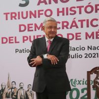 AMLO destaca "signos alentadores" de recuperación económica