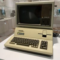 Lanzan una web dedicada a Apple que es un paseo por la historia