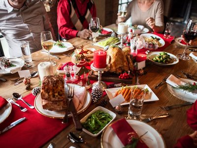 Se acercan las fiestas: cuánto costará una cena navideña en Neuquén