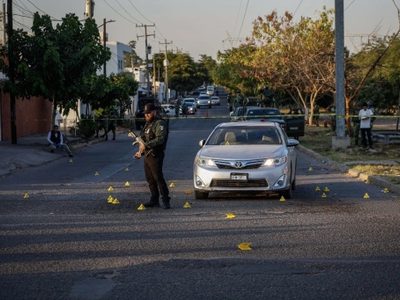 Enfrentamientos en Culiacán dejan tres muertos, armas aseguradas y un detenido