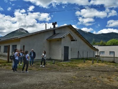 Educación realizó la supervisión de obras en dos escuelas de Villa La Angostura