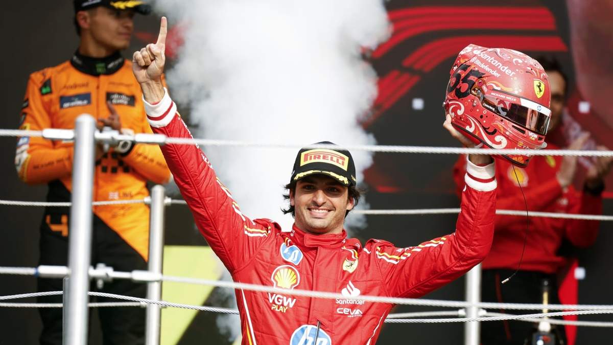Carlos Sainz Fuente: (X)