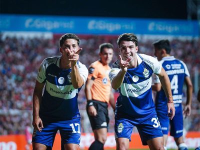 Gimnasia va en busca del clásico en semifinales, visitando al equipo del poder, Barracas Central