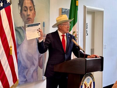“El Mayo” fue llevado por la fuerza a EU y entregado por hijo de “El Chapo”: Ken Salazar