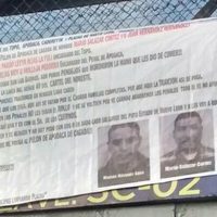 Reaccionan con narcomantas a vejaciones en penal de Nuevo León