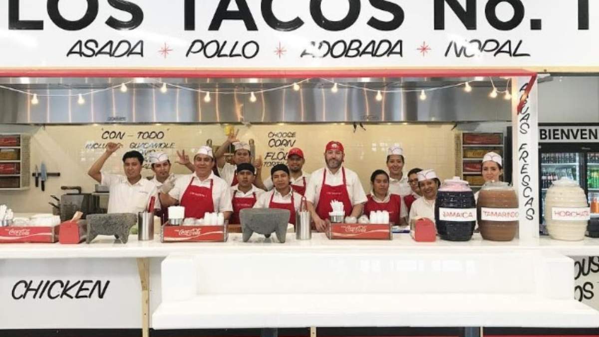 Una taquería mexicana en Nueva York se convirtió en el centro de un caso judicial después de que un turista extranjero presentara una demanda relacionada con el nivel de picante de una salsa.