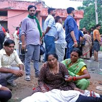 Tragedia en la India: Mueren al menos 121 personas en estampida en congregación religiosa