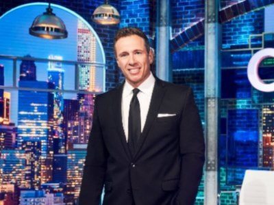 Trump celebra despido de Chris Cuomo de CNN por encubrir un escándalo sexual